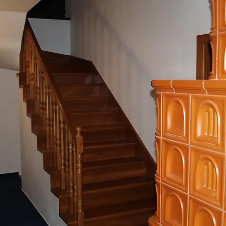 Kiska Levocska Dolina, V Sukromi